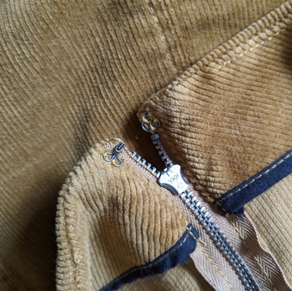 π NWOT Corduroy Mustard Yellow Mini Skirt π - Picture 6 of 6